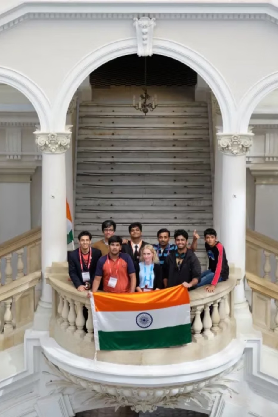 Team India with the flag